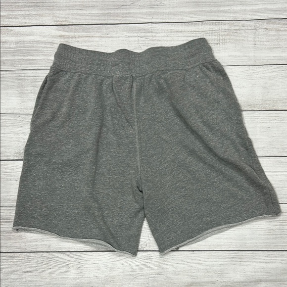 NFL Gray Athletic Shorts with Chicago Bears Branding - Picture 3 of 3